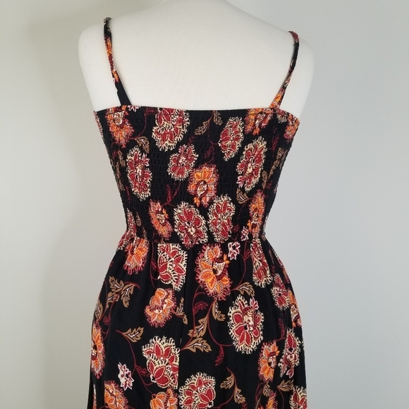 Band of Gypsies Floral Print Smocked Maxi Dress Side Slit Pockets Size M Boho - Picture 11 of 15